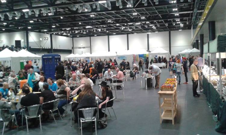 LonCon/BarCon - alcoholic lubrication aplenty.